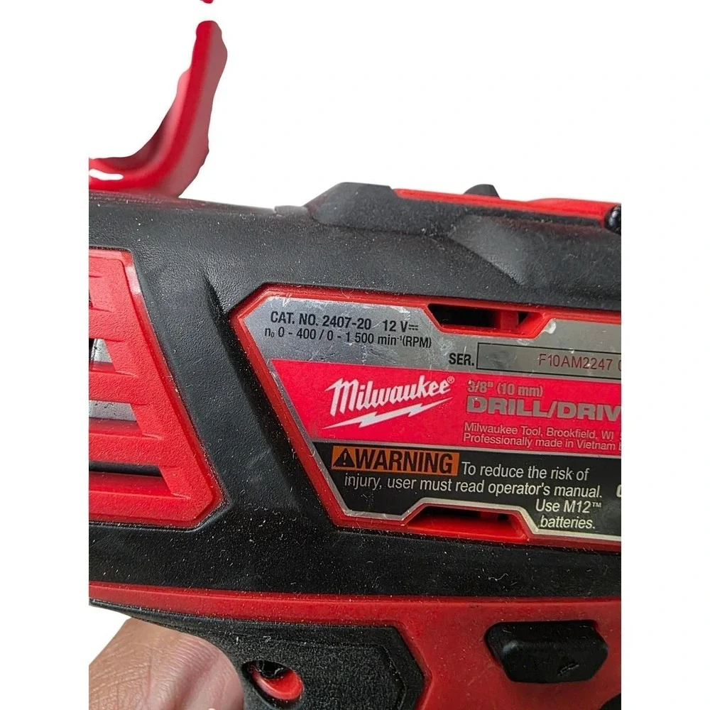 Milwaukee M12 Cordless Drill‎ and Impact Driver Combo Kit 2407-20 2462-20 Bag B3